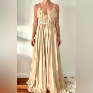 Full length, nude gown by Rolo & Ale size M
